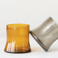Smoke / 10 oz: Two tapered drinking glasses in amber and smoke.