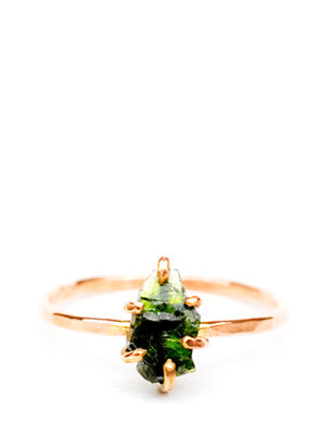 Diopside Claw Ring
