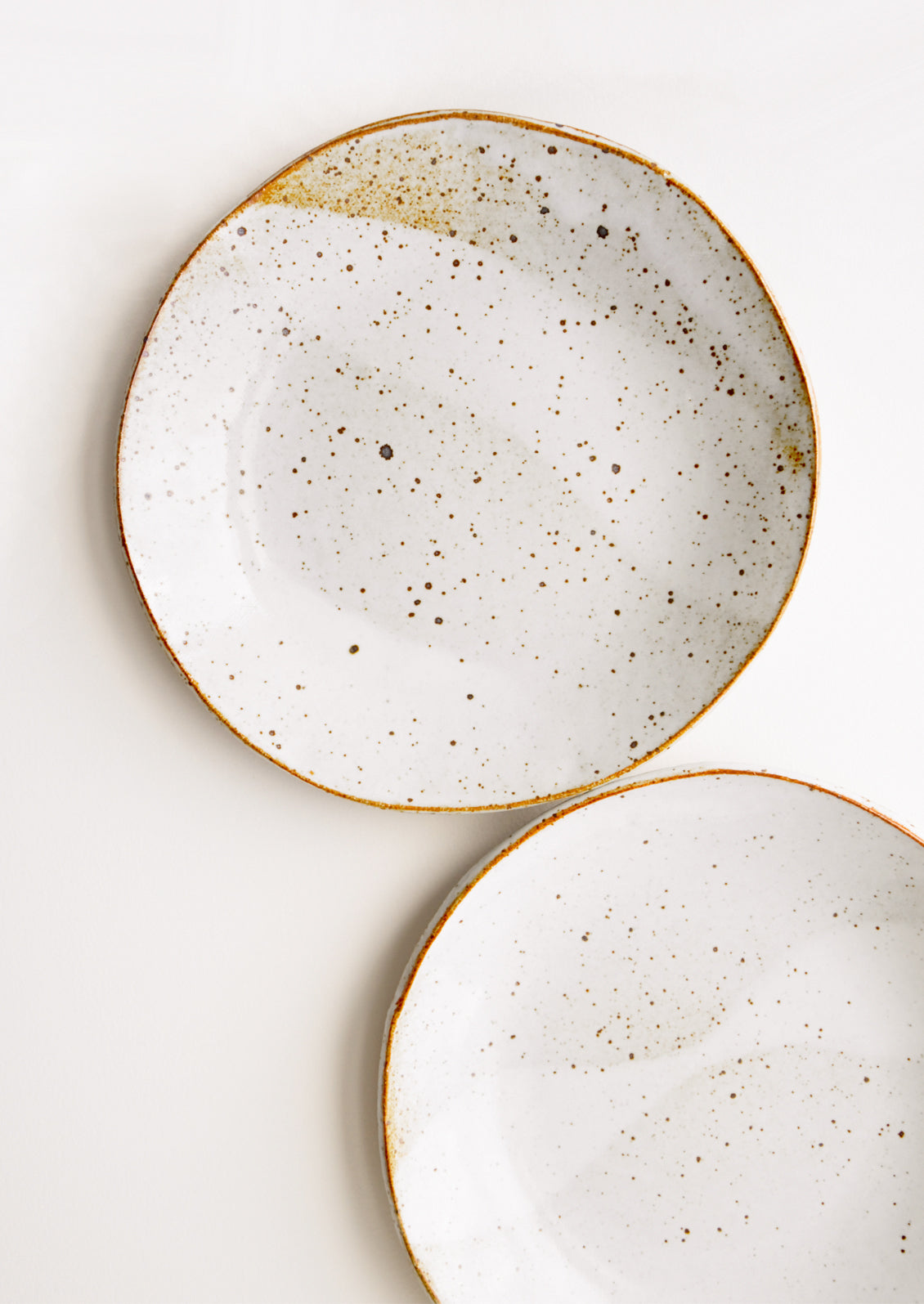 Rustic Ceramic Plate – LEIF