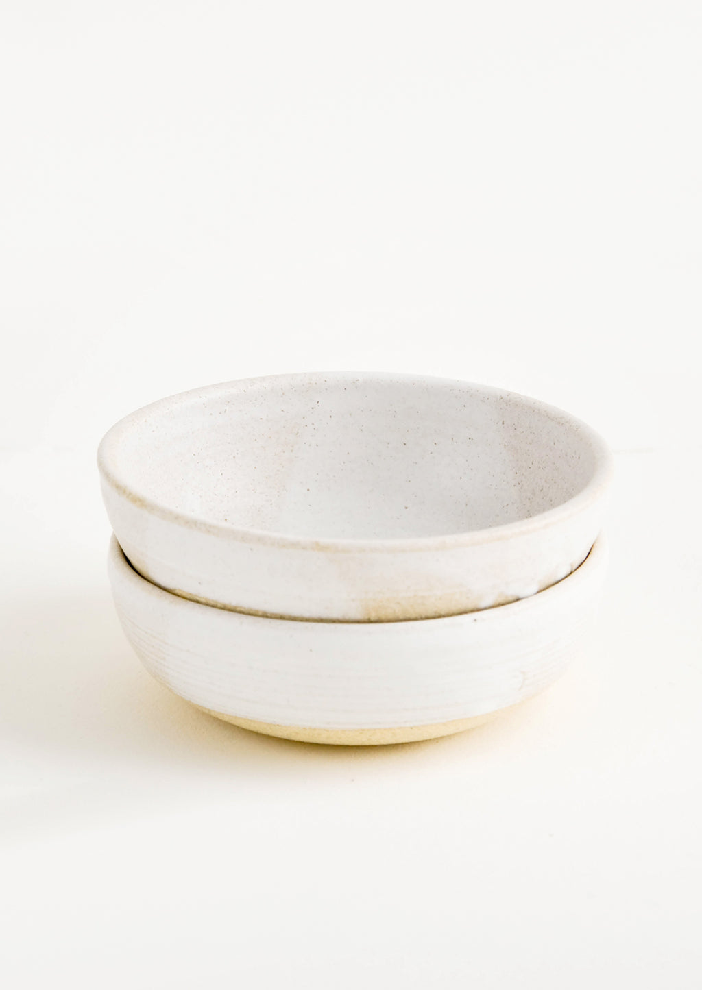 Warm White: Rustic Ceramic Yogurt Bowl in Warm White - LEIF
