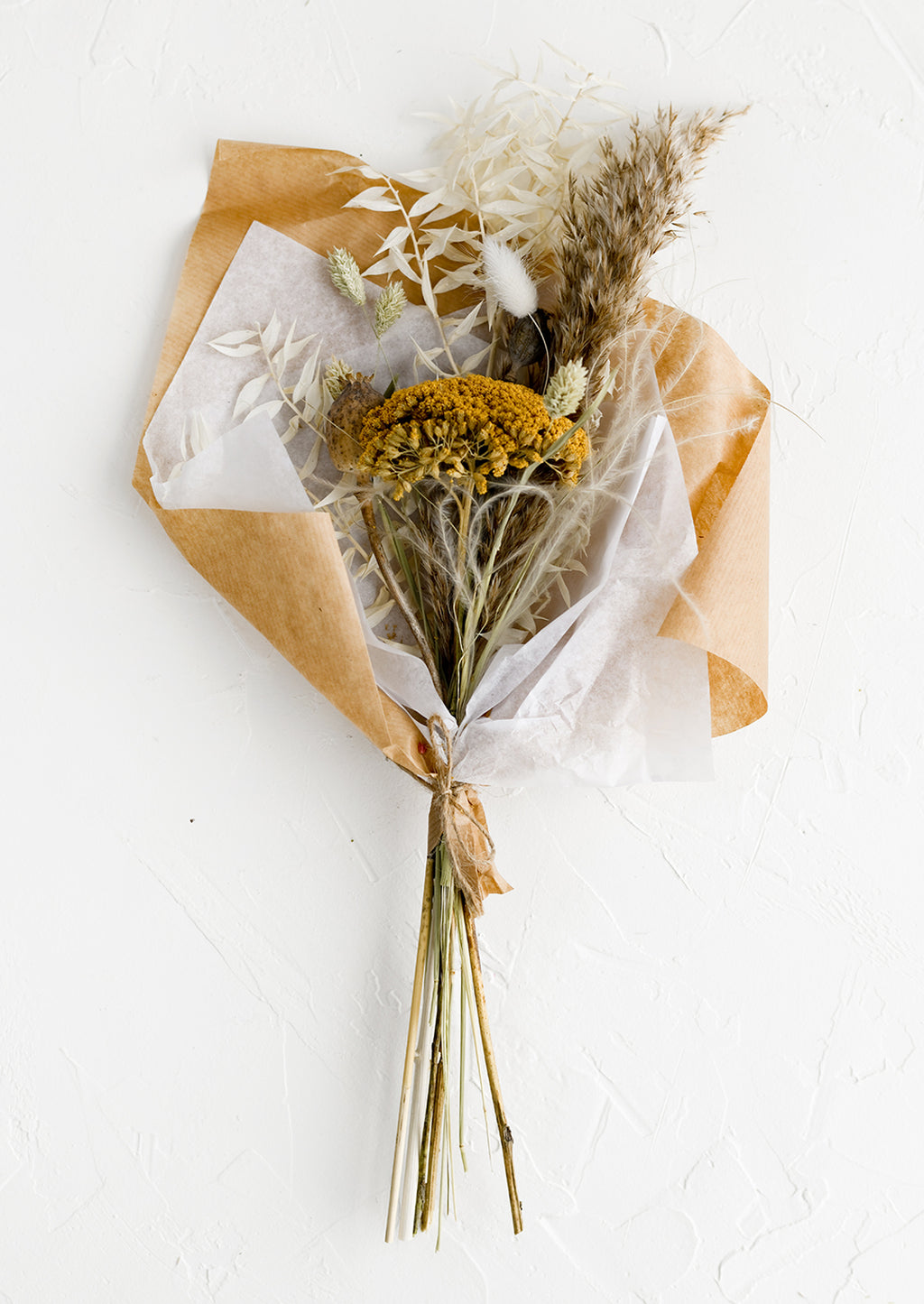 Yellow Multi: A dried floral bouquet in tones of ivory and yellow.