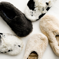 Women's 5-6 / Charcoal: Faux fur slippers in assorted colors.