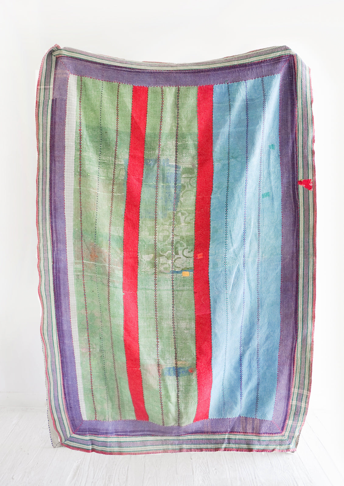 Vintage Patchwork Quilt No. 11 in - LEIF