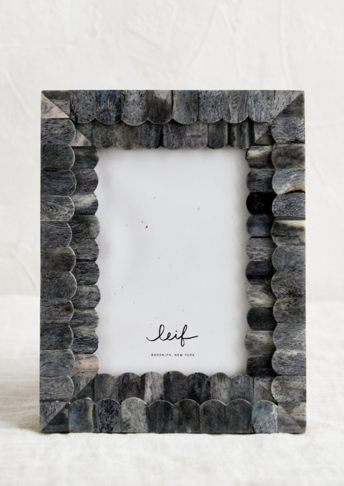 Scalloped Picture Frame hover