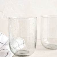 Clear / 8 oz: Short glass tumblers in clear recycled glass.