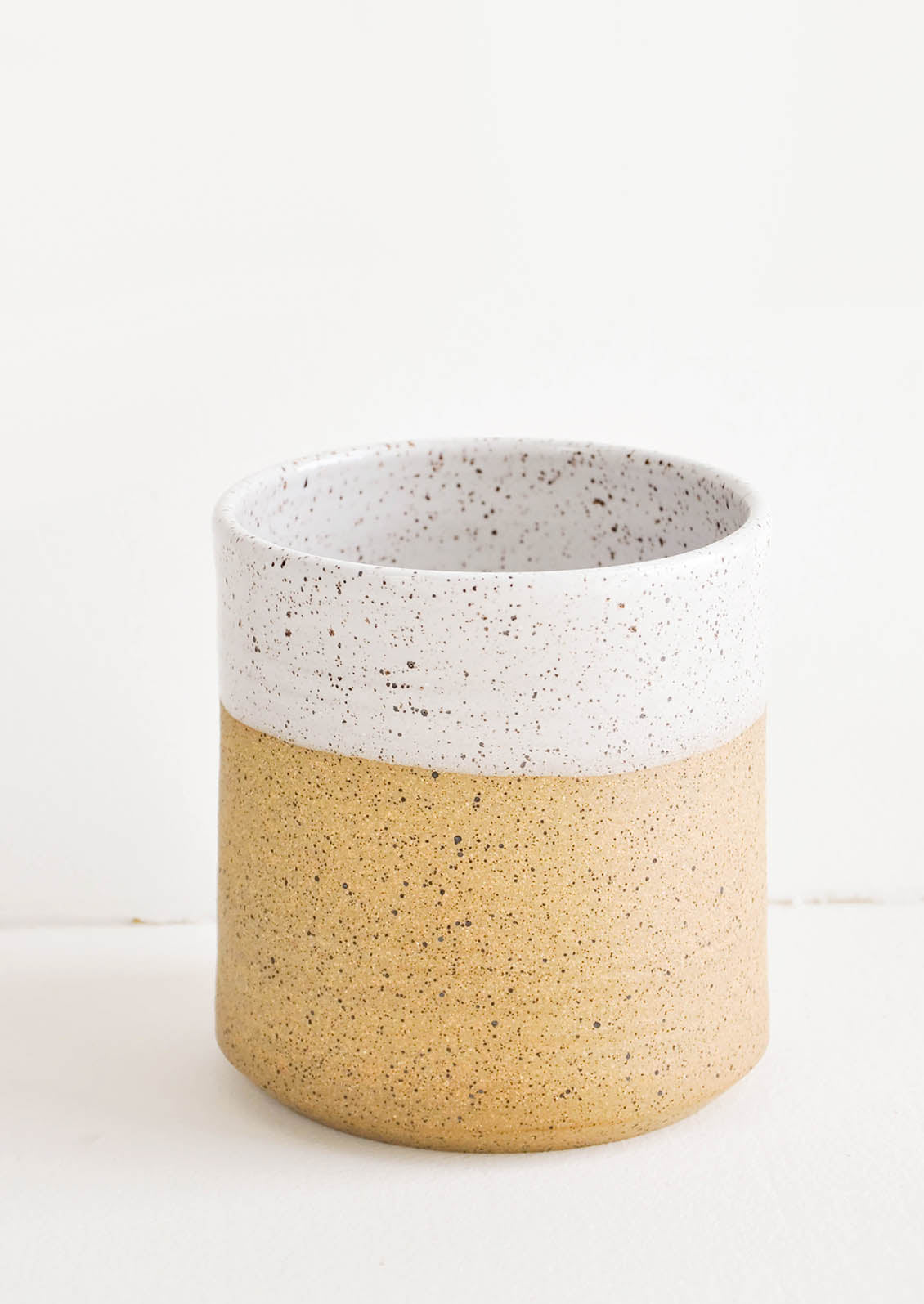 Speckle Dipped Utensil Holder in - LEIF