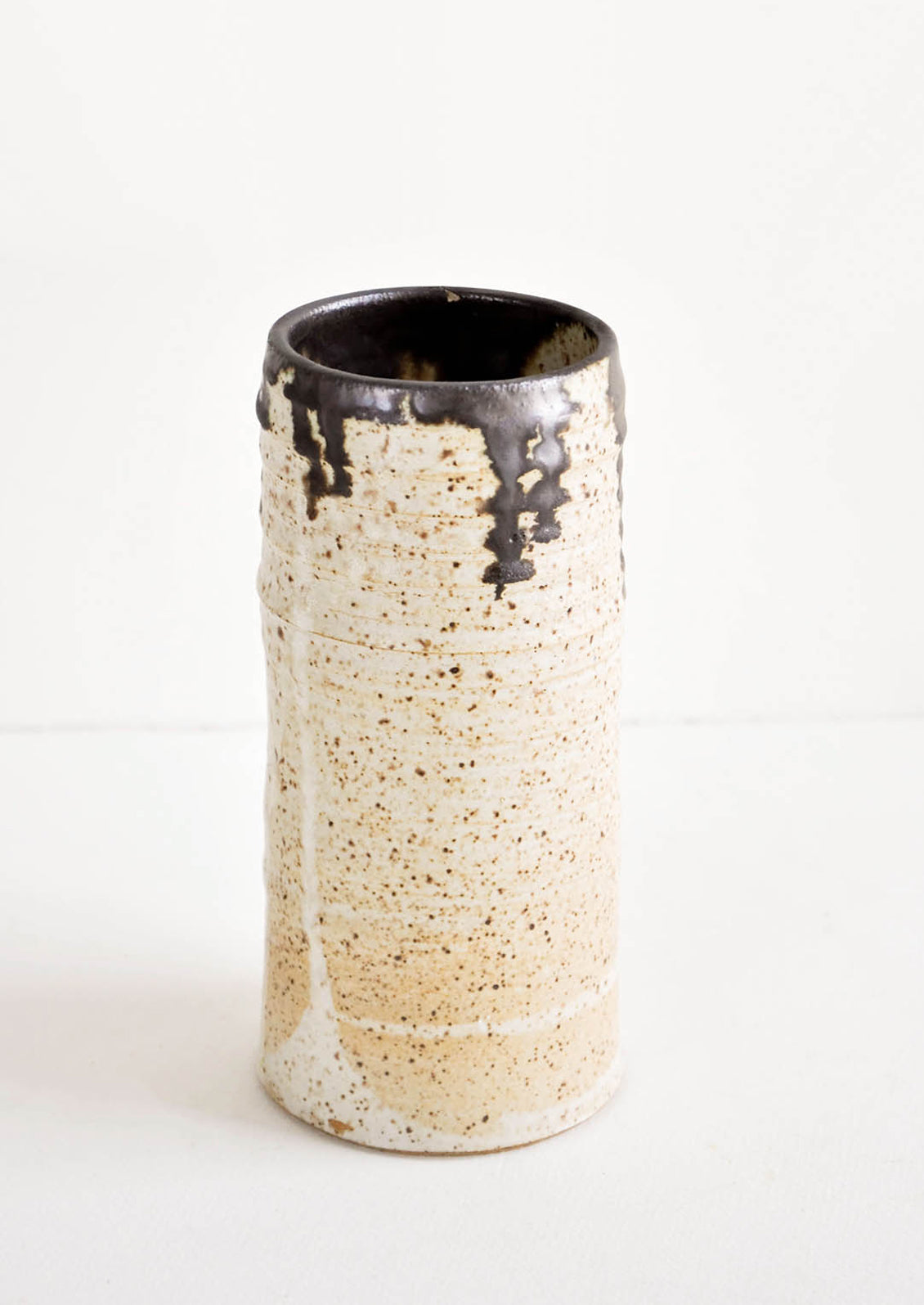 Temescal Ceramic Vase in - LEIF