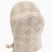 Pale Oat: A gingham oven mitt in pale oat colorway.