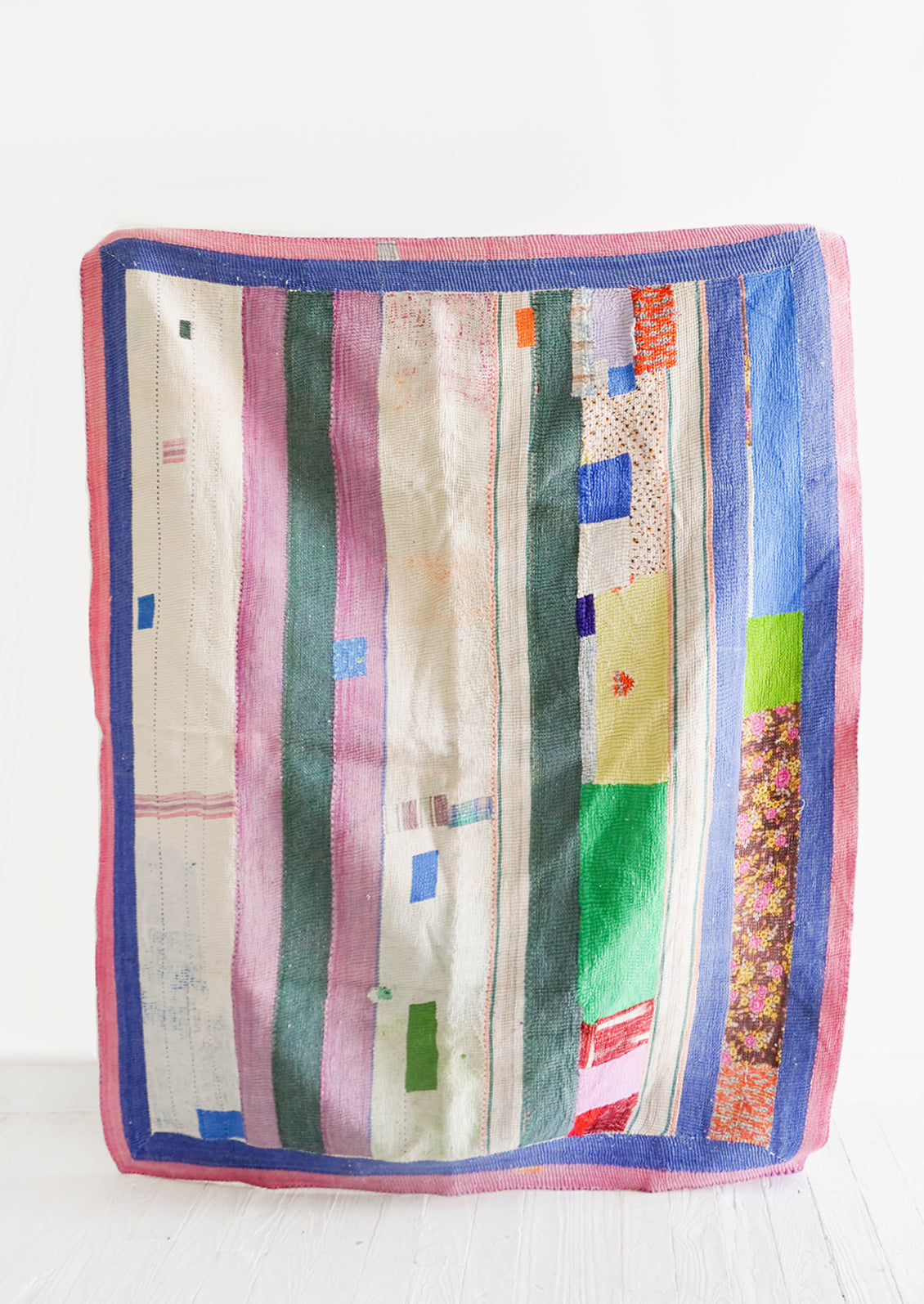 Vintage Patchwork Quilt No. 8 in - LEIF