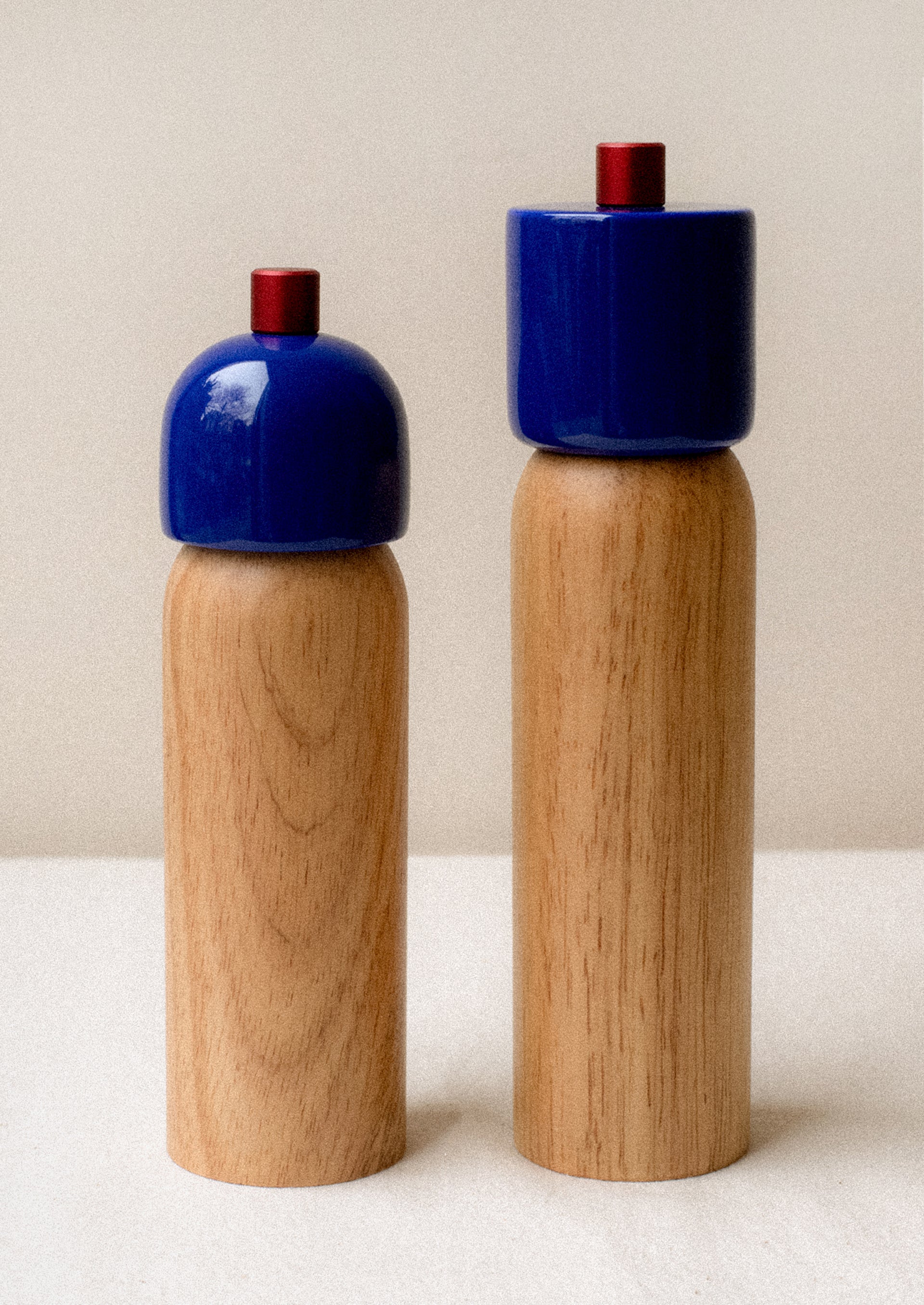 Henrick Salt & Pepper Grinder large blue