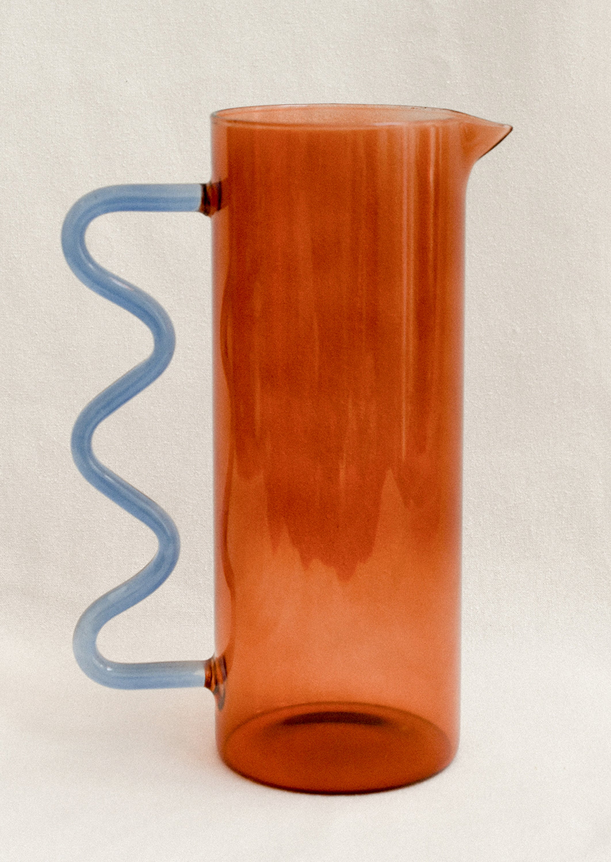 Leif Squiggle Pitcher - Thumbnail 4