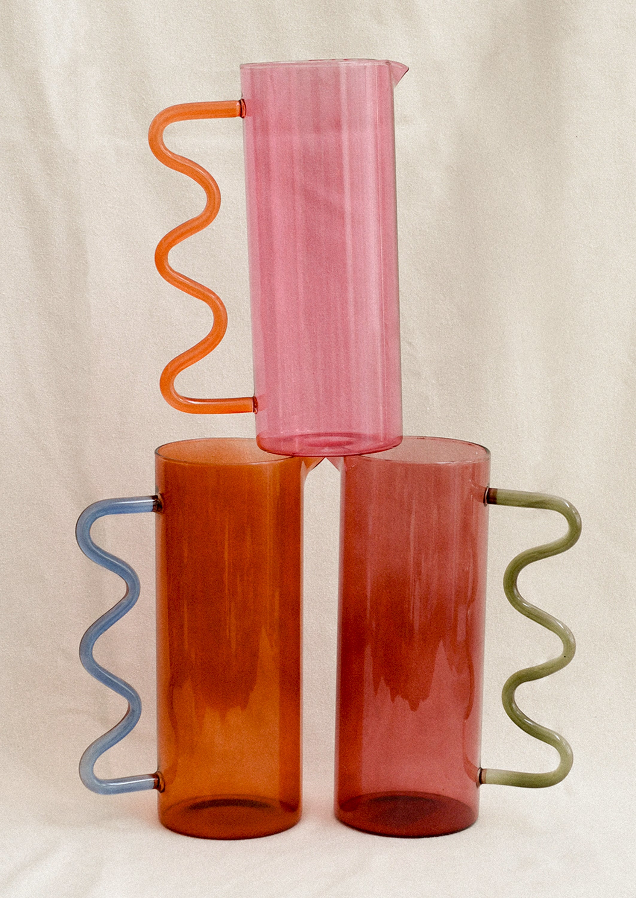 Leif Squiggle Pitcher - Thumbnail 2