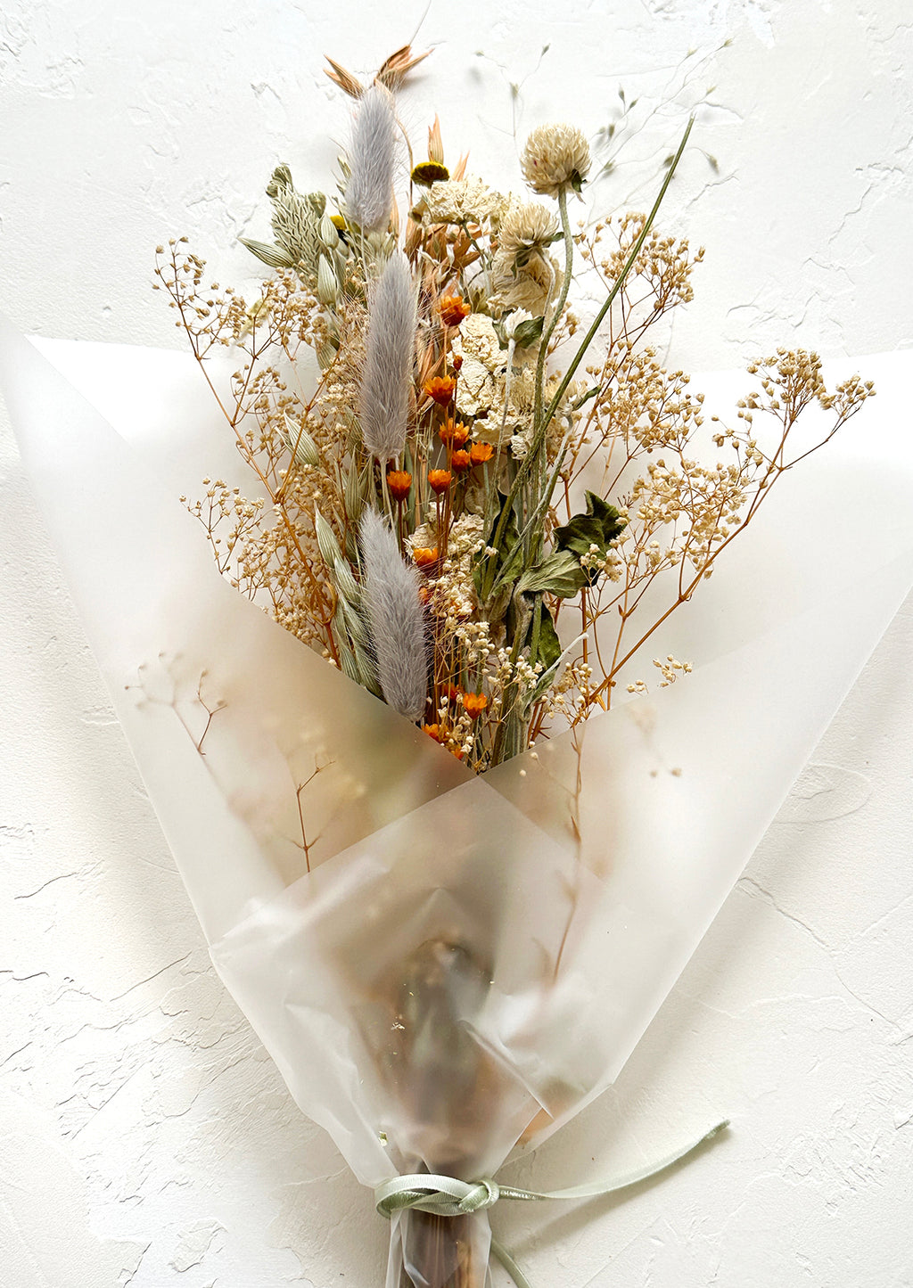 Dusty Multi: A multicolor bouquet of dried flowers in dusty color palette.