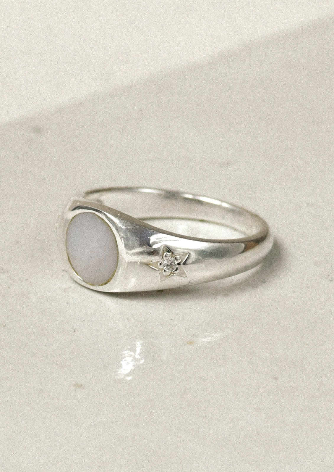 Nacre Star Signet Ring – LEIF