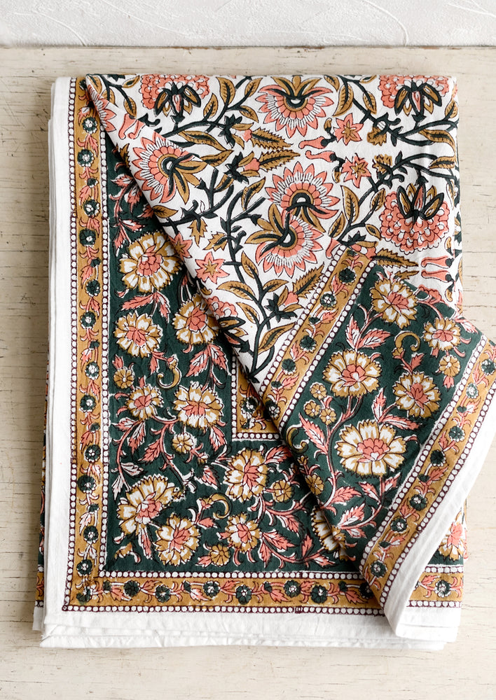 Rialda Floral Tablecloth