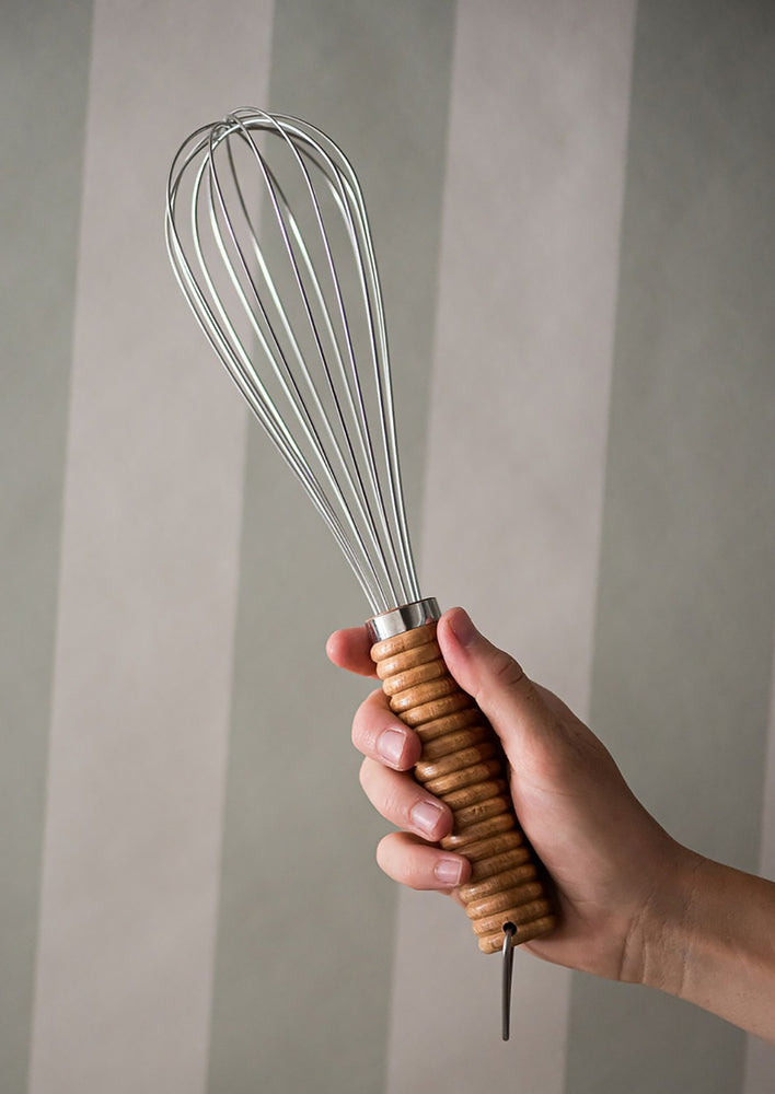 Ribbed Handle Whisk hover