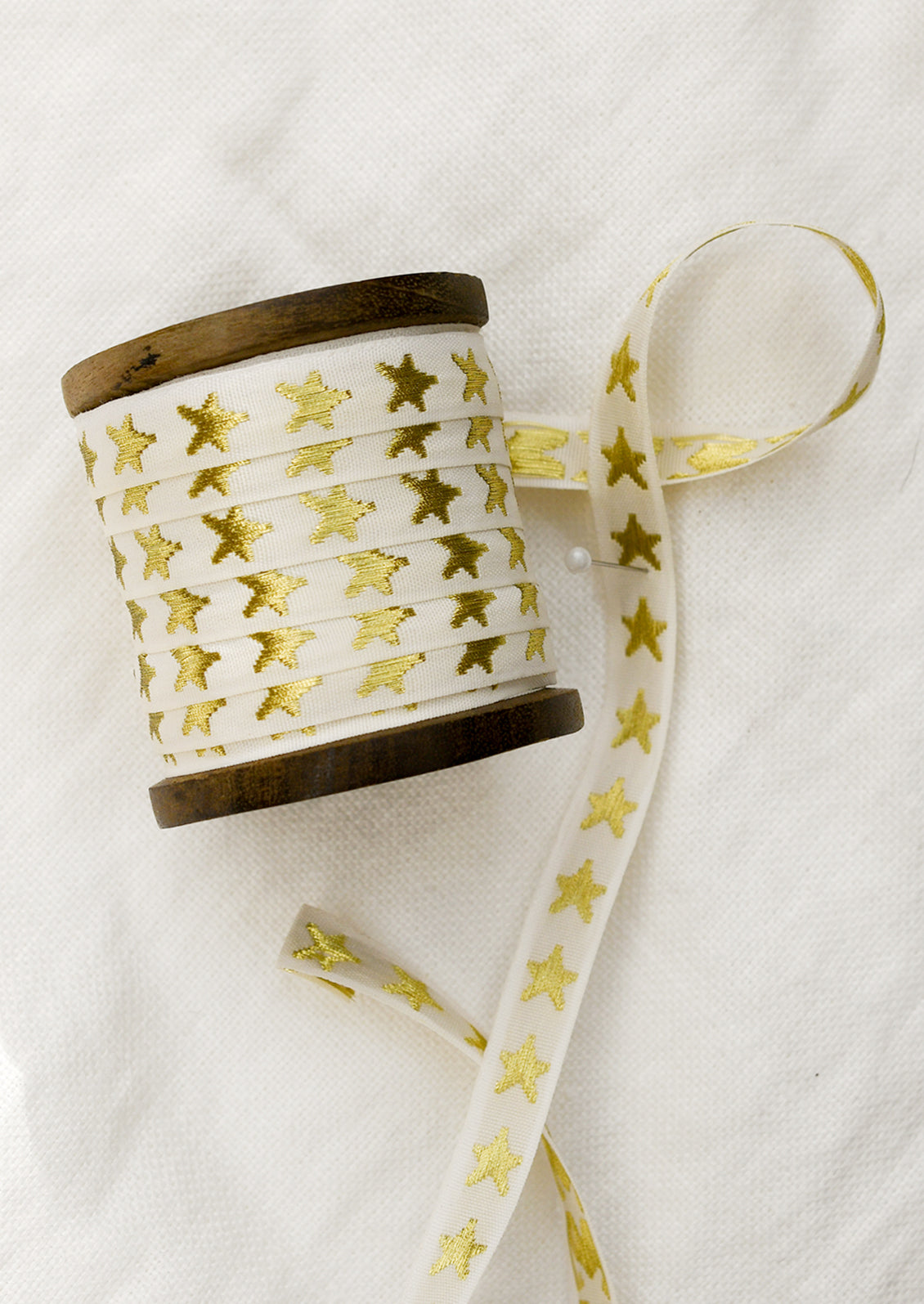Embroidered Star Ribbon – LEIF