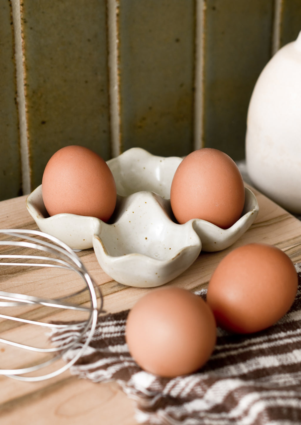 Home Basics 12 Compartment Ceramic Egg Tray, White, 7.3x5.5x1.65 Inche –  ShopBobbys
