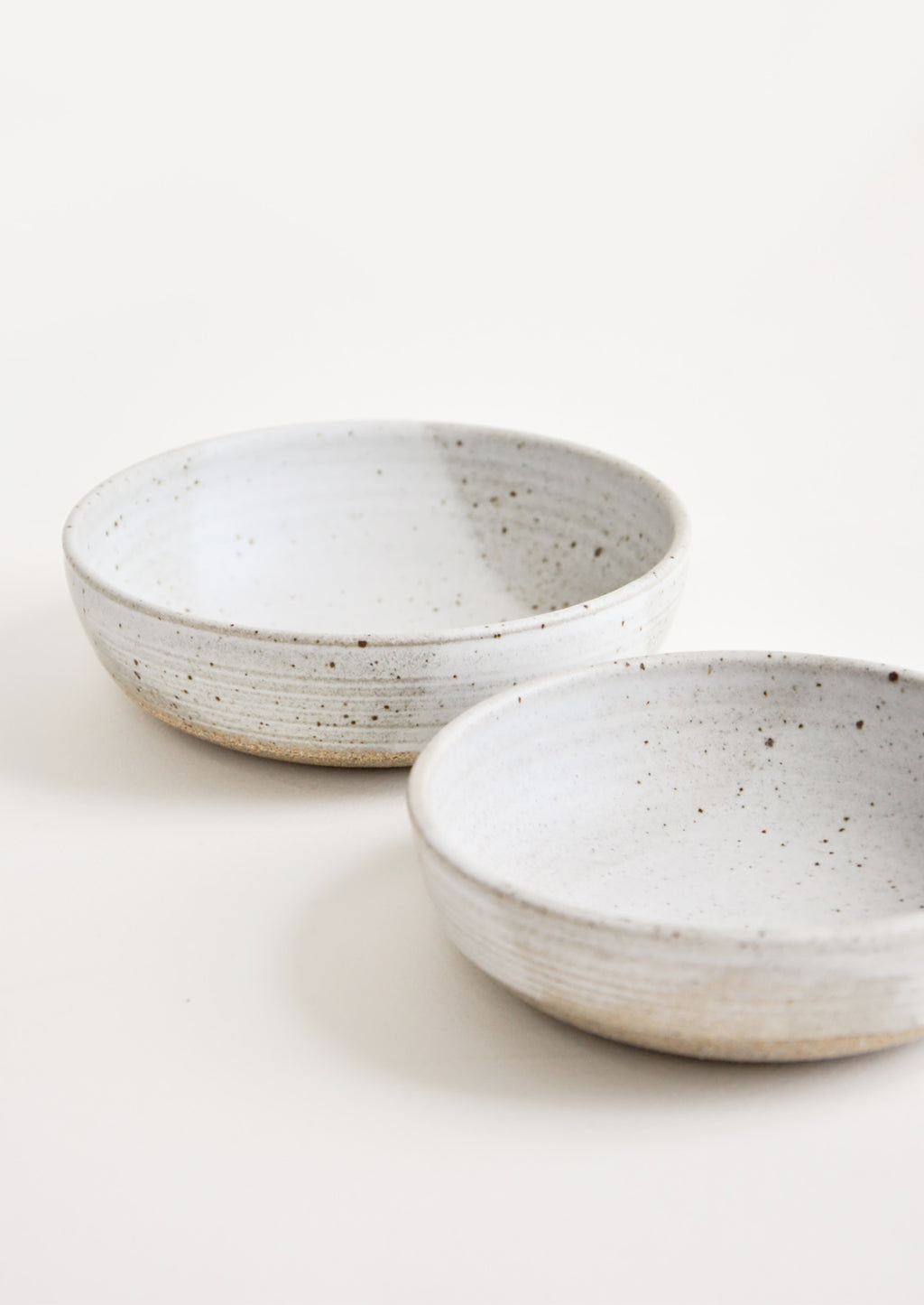 Matte Grey: Rustic Ceramic Yogurt Bowl in Matte Grey - LEIF
