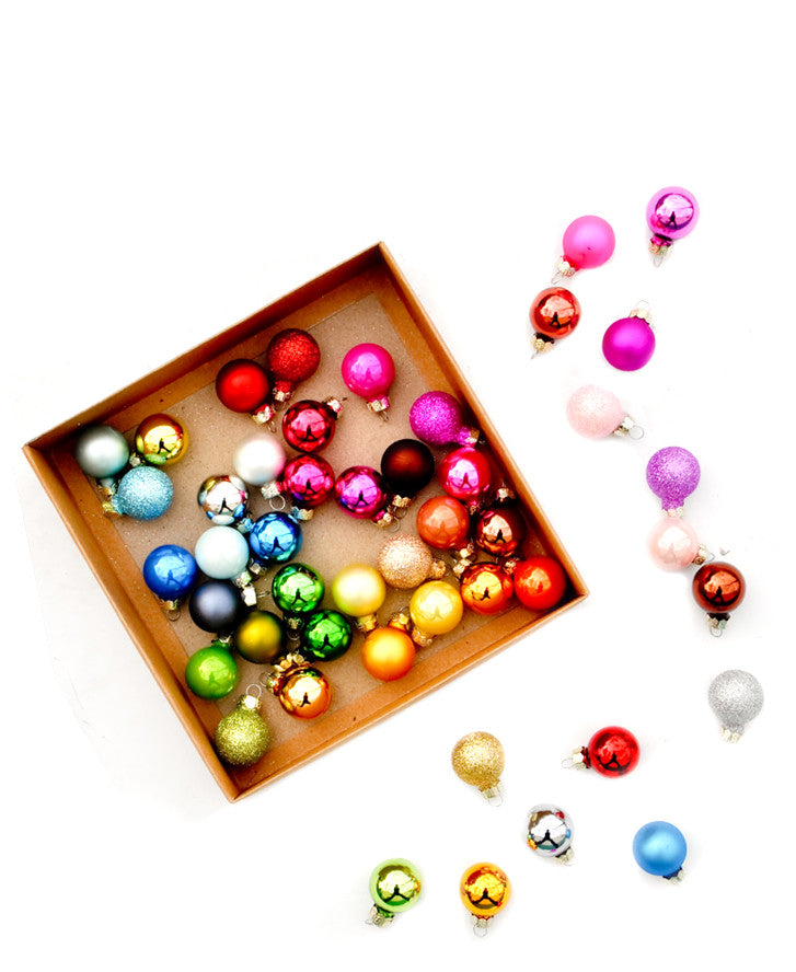 1: Color Spectrum Mini Ornament Set in  - LEIF
