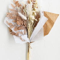 Brown Multi: A dried floral bouquet in tones of brown and ivory.