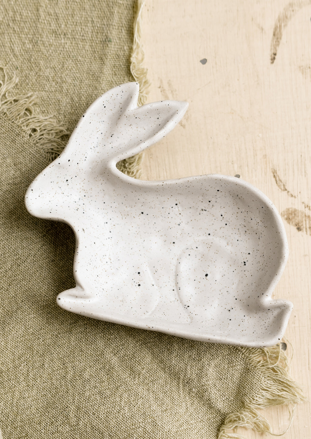 Bunny: A rabbit shaped trinket dish in white.