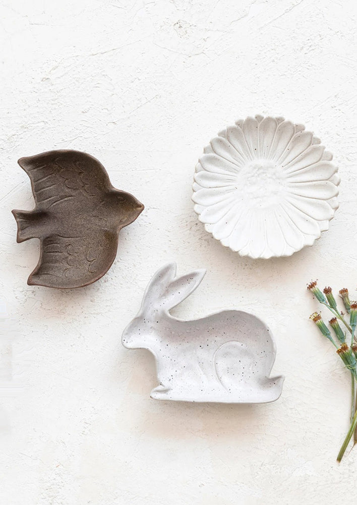 Animal and flower shaped trinket dishes.
