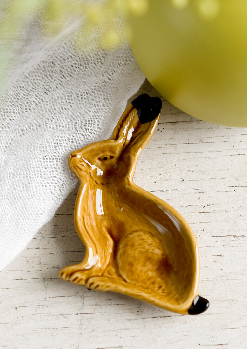 Hare Brown: A rabbit shaped ceramic trinket dish in brown.
