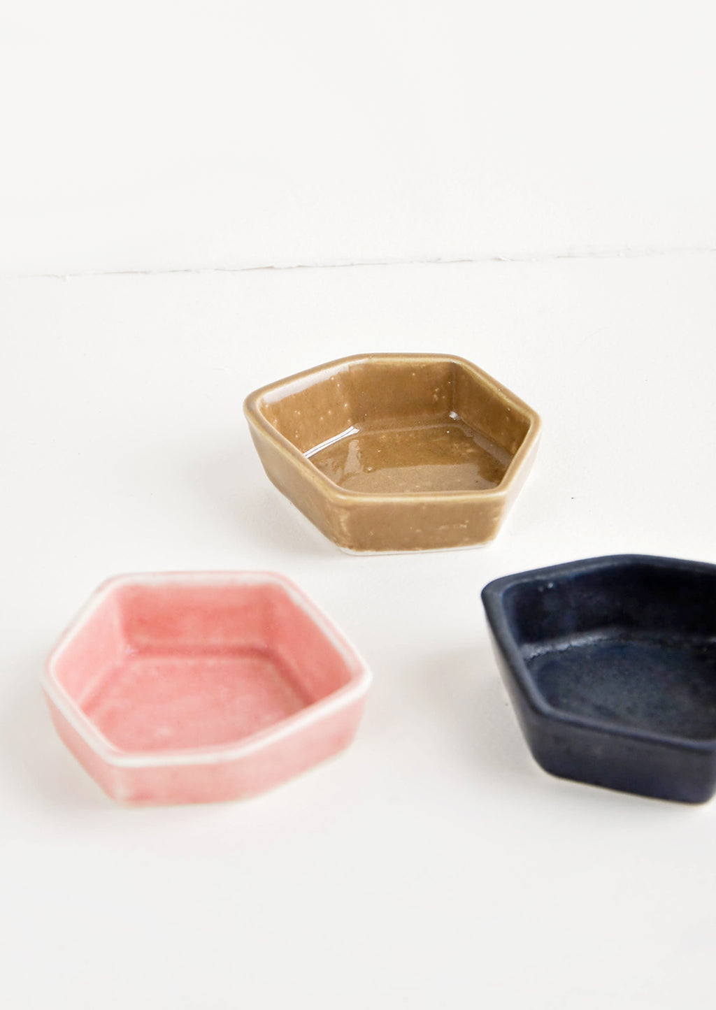 Fawn: Skewed Hexagon Ceramic Mini Dishes in Assorted Colors - LEIF