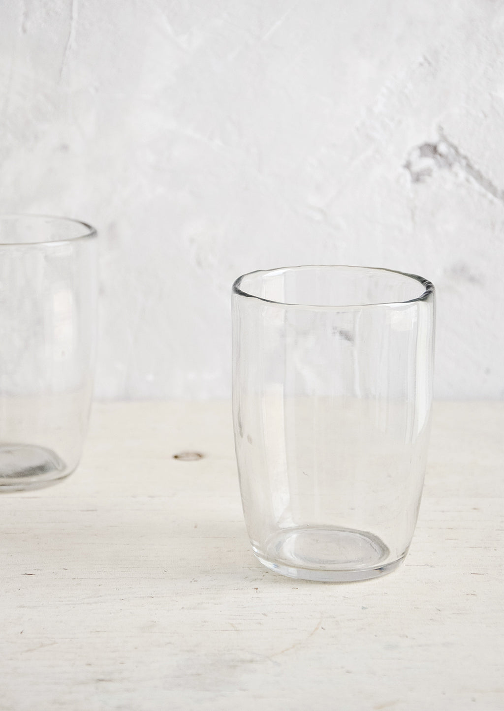 Clear: Clear glass cups with natural, organic feel