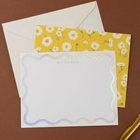 2: A daisy printed notecard set.