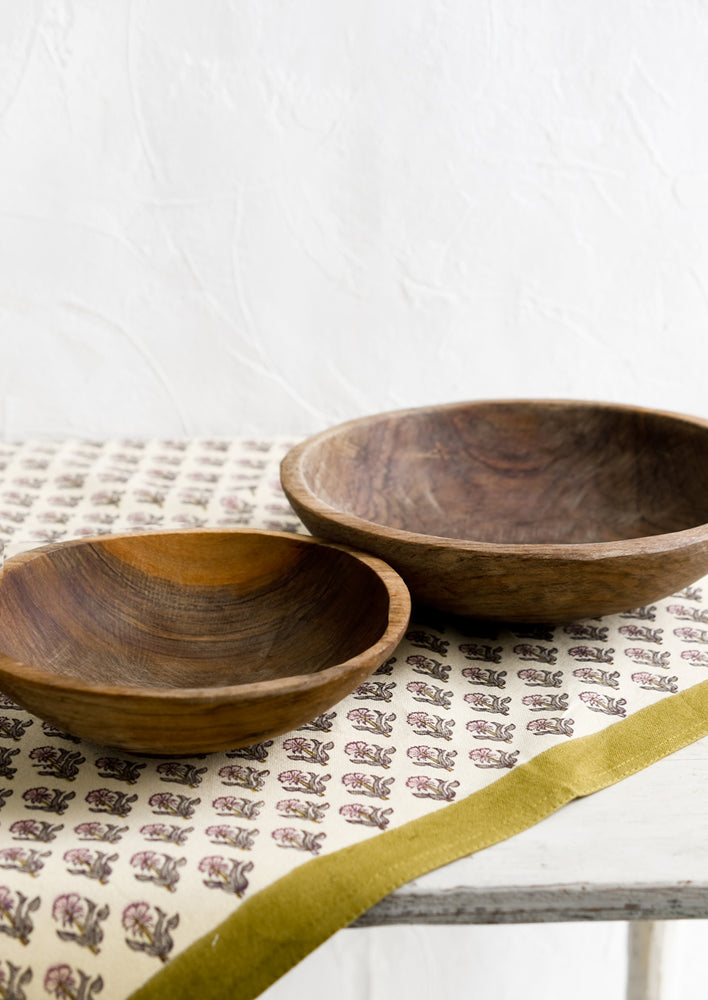 Olivewood bowls in small and large sizes.