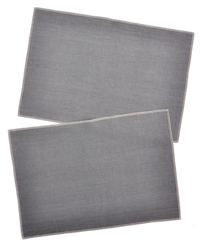 Smoke / Ash: Palette Linen Placemat Set in Smoke / Ash - LEIF