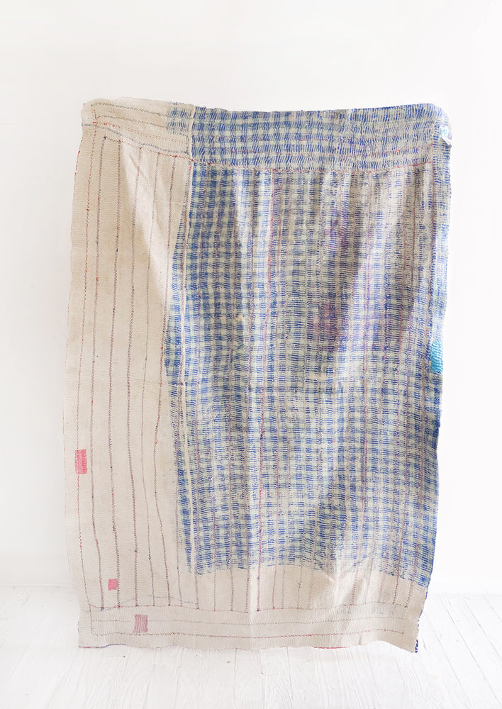 Vintage Patchwork Quilt No. 19 hover