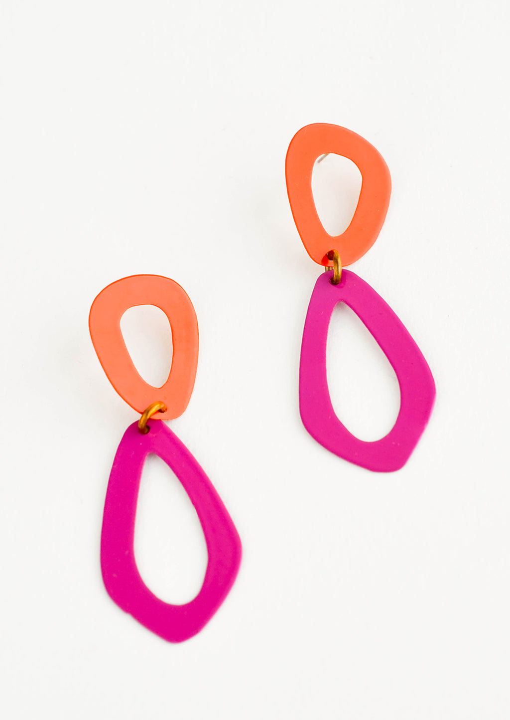 Flame / Berry: Two toned figure eight drop earrings in coral and fuchsia. 
