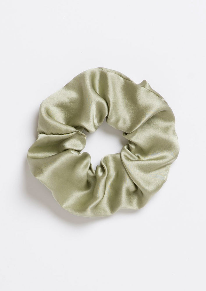 A silk scrunchie in mint.